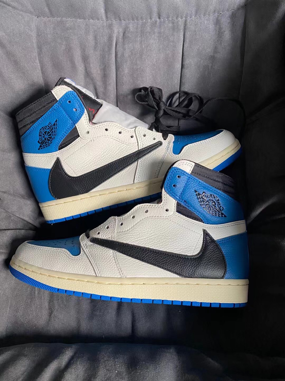 fake travis scott jordan 1