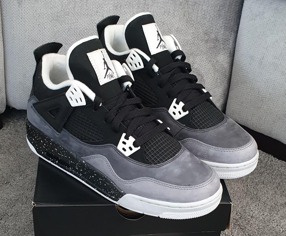 fear 4s on feet