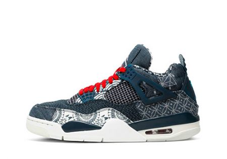 fake travis scott jordan 4